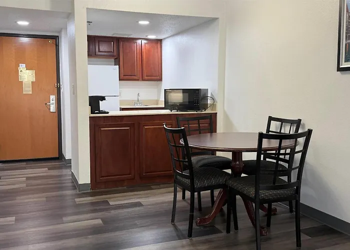 Wingate By Wyndham Airport - Rockville Road